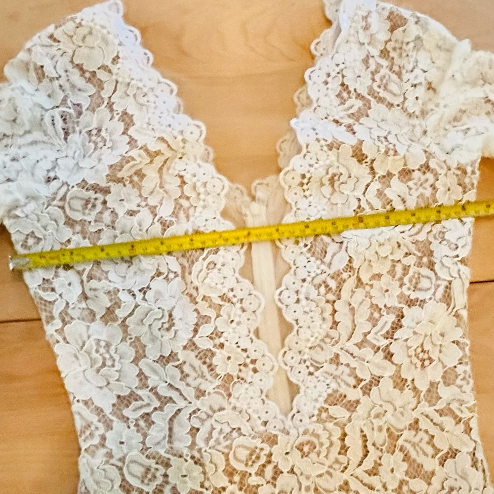 Tadashi Shoji Miraval Gown - Picture 8 of 15